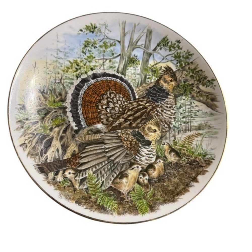 Southern Living Decorative Plate with Brown‎ and Green Accents